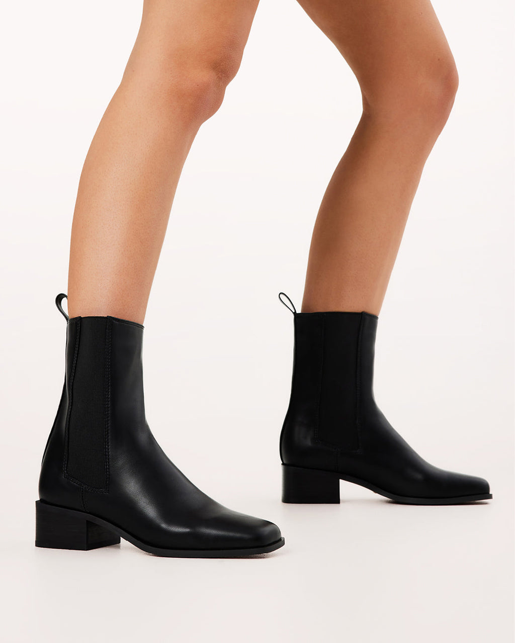 LEYTON - BLACK